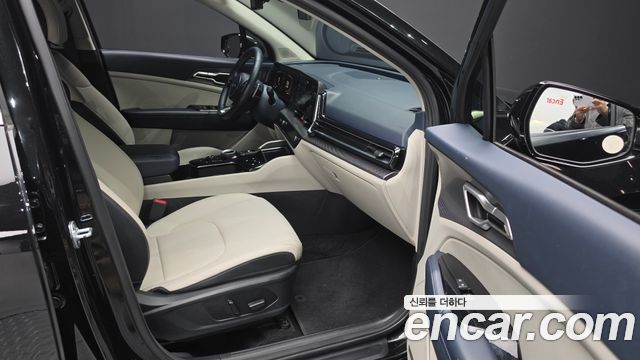 Kia Sportage 2023 — photo 18