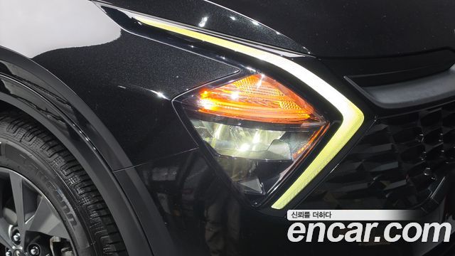 Kia Sportage 2023 — photo 8