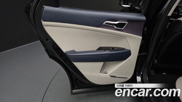 Kia Sportage 2023 — photo 15