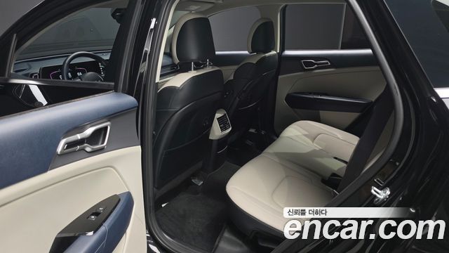 Kia Sportage 2023 — photo 16