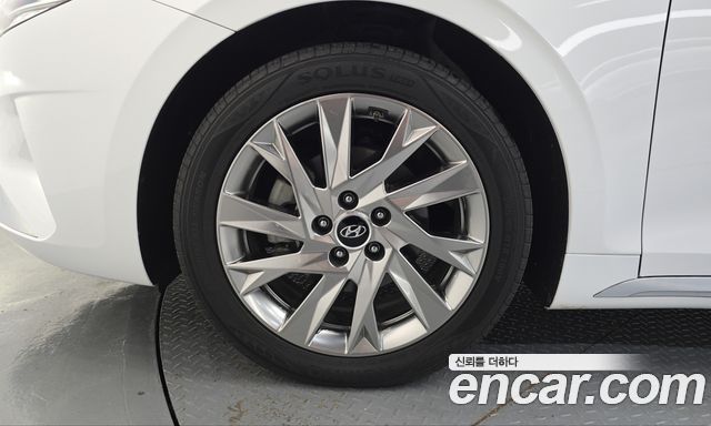 Hyundai Grandeur 2022 — photo 5
