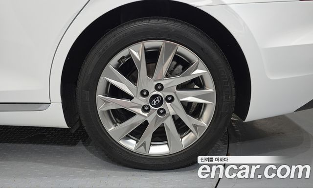 Hyundai Grandeur 2022 — photo 7