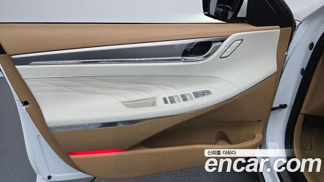 Hyundai Grandeur 2022 — photo 14