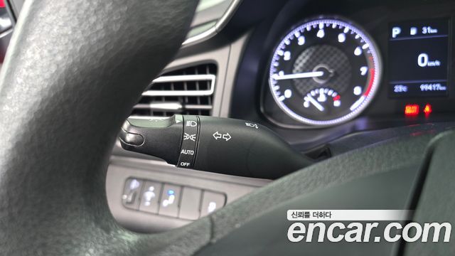 Hyundai AVANTE 2019 — photo 27