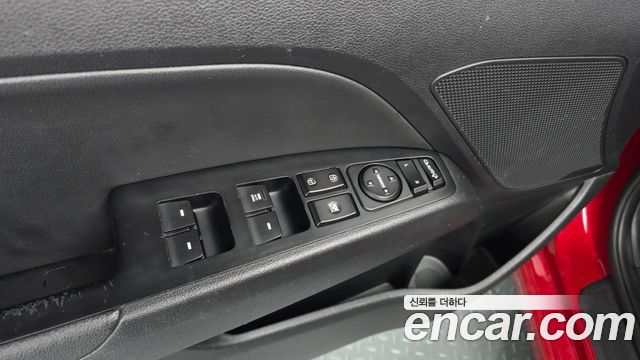 Hyundai AVANTE 2019 — photo 29