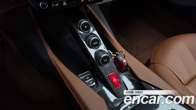 Ferrari Portofino 2019 — photo 12
