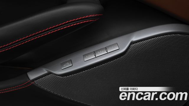 Ferrari Portofino 2019 — photo 22