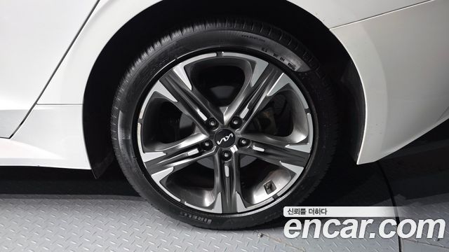 Kia K5 2022 — photo 5