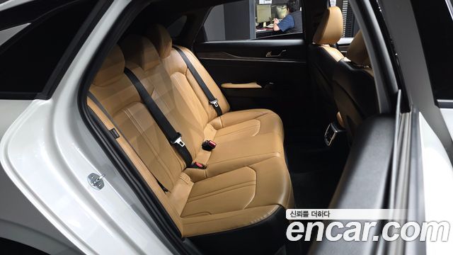 Kia K5 2022 — photo 12