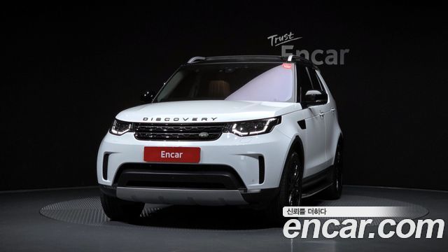 Land Rover Discovery 2018 — photo 3