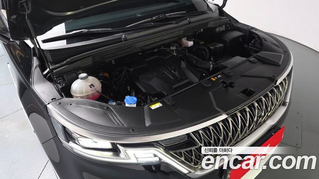 Kia Canival 2023 — photo 6