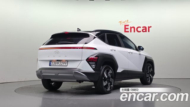 Hyundai Kona 2023 — photo 2