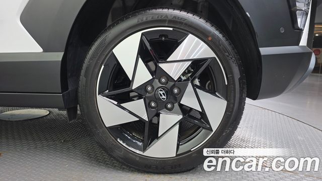 Hyundai Kona 2023 — photo 5