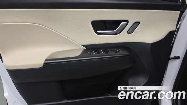 Hyundai Kona 2023 — photo 14