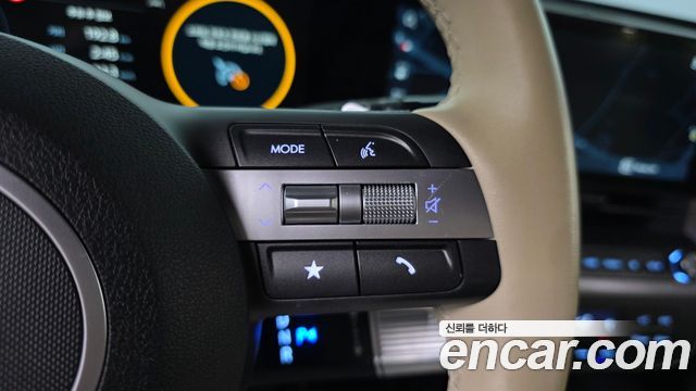 Hyundai Kona 2023 — photo 32