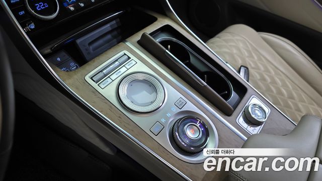 Genesis GV80 2022 — photo 9
