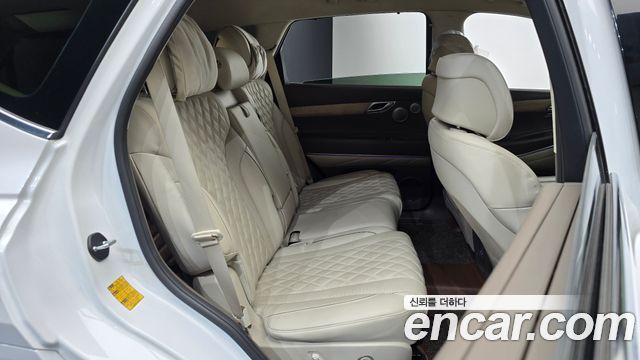 Genesis GV80 2022 — photo 11