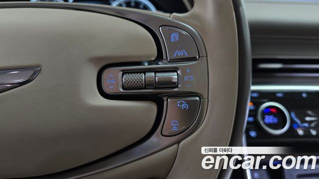 Genesis GV80 2022 — photo 16
