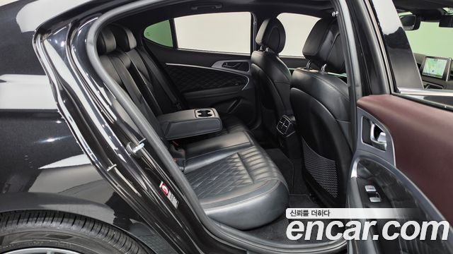 Genesis G70 2018 — photo 12