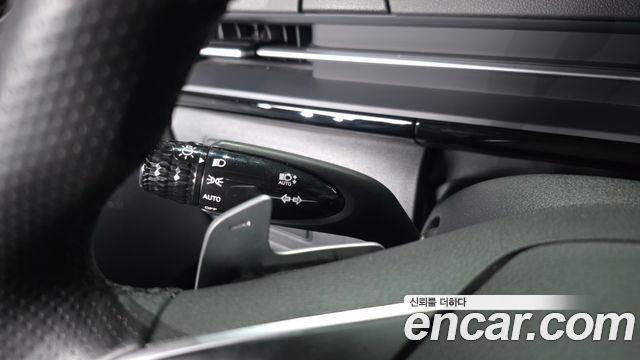 Hyundai Staria 2025 — photo 35