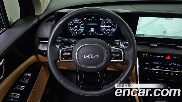 Kia Canival 2023 — photo 14