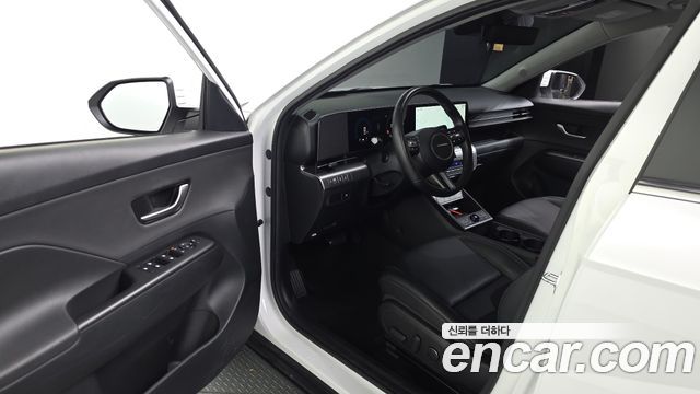 Hyundai Kona 2023 — photo 13