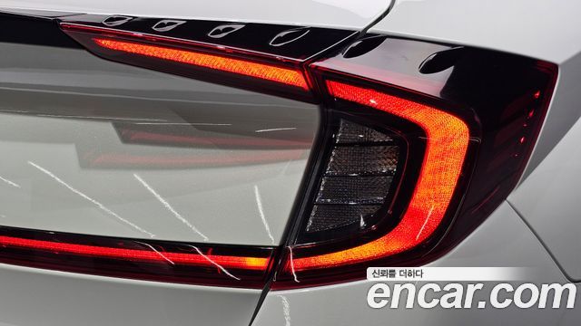 Hyundai Sonata 2022 — photo 9