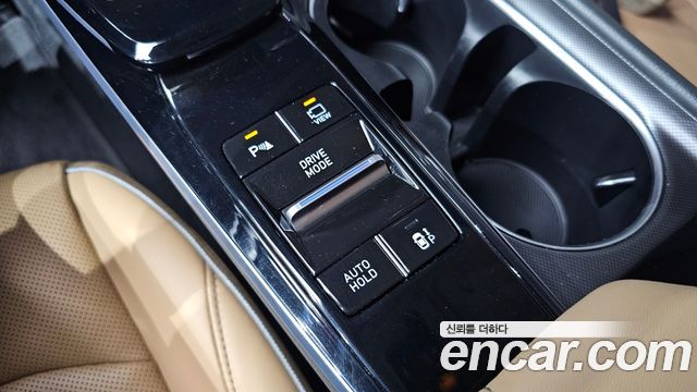 Hyundai Sonata 2022 — photo 32