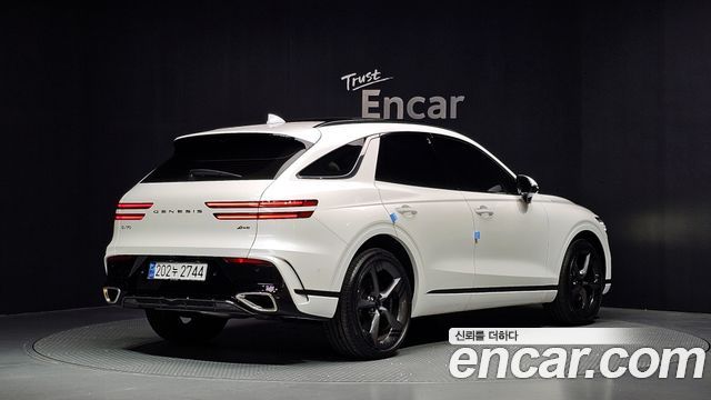 Genesis GV70 2025 — photo 2