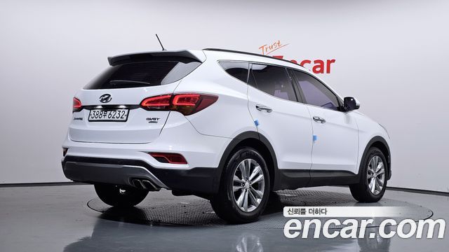Hyundai Santafe 2016 — photo 2