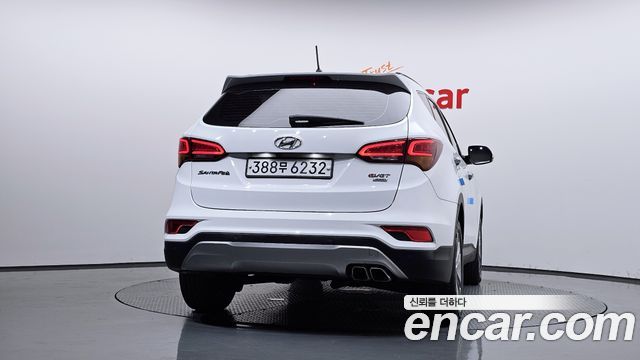 Hyundai Santafe 2016 — photo 4