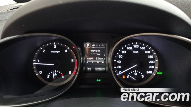 Hyundai Santafe 2016 — photo 11