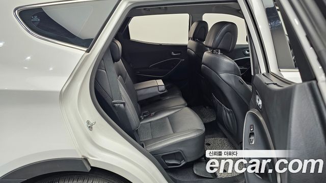Hyundai Santafe 2016 — photo 17