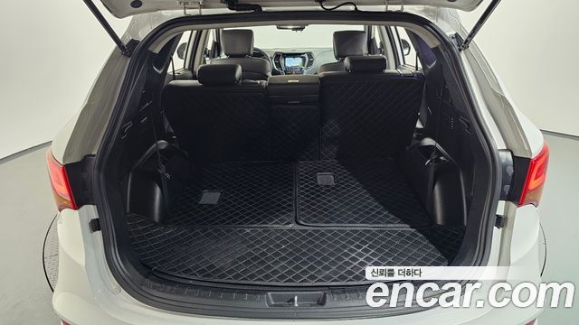 Hyundai Santafe 2016 — photo 22