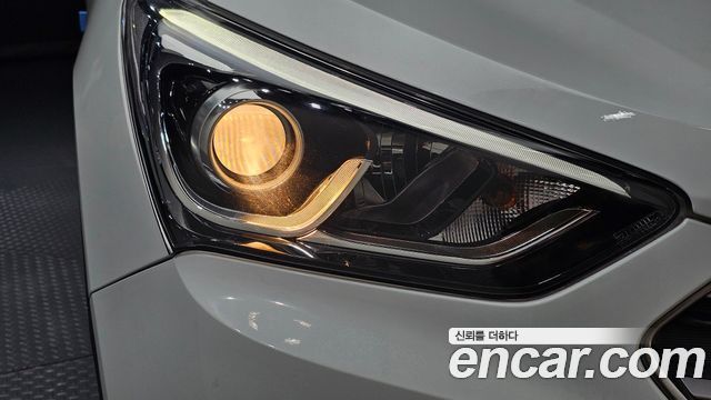 Hyundai Santafe 2016 — photo 8