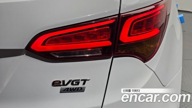 Hyundai Santafe 2016 — photo 9