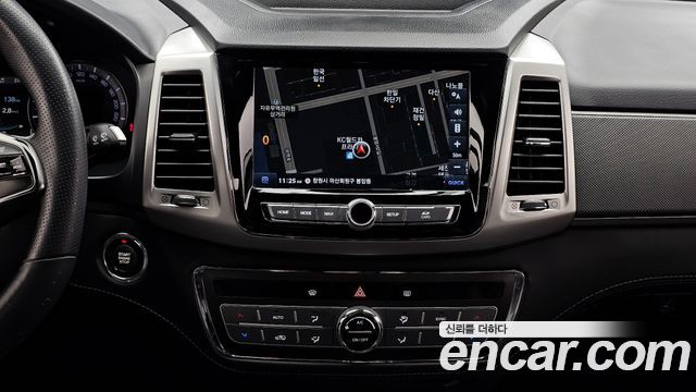 KG Mobility Rexton 2019 — photo 20