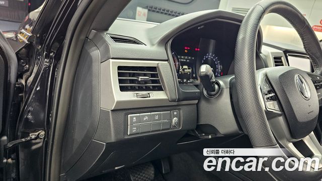 KG Mobility Rexton 2019 — photo 23