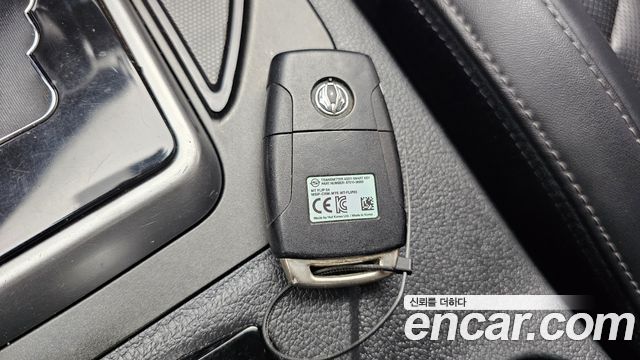 KG Mobility Rexton 2019 — photo 31