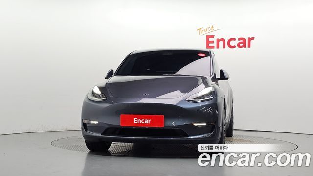 Tesla Model Y 2022 — photo 3