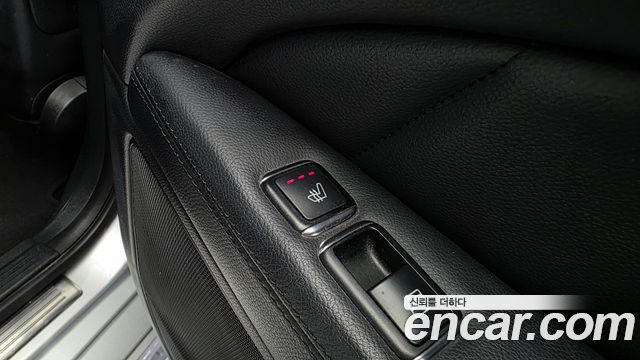 Mercedes-Benz CLS-Class 2012 — photo 18