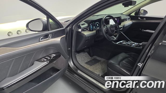 Kia K5 2021 — photo 13