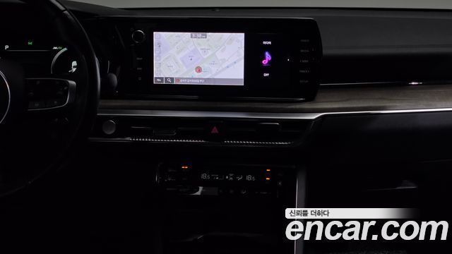 Kia K5 2021 — photo 19