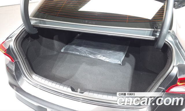 Kia K5 2021 — photo 24