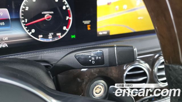 Mercedes-Benz S-Class 2018 — photo 9