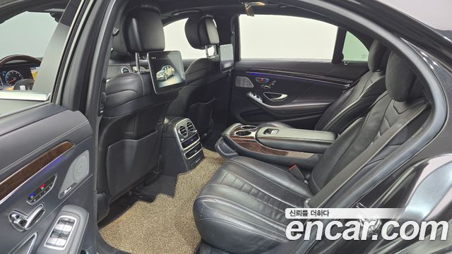 Mercedes-Benz S-Class 2018 — photo 11