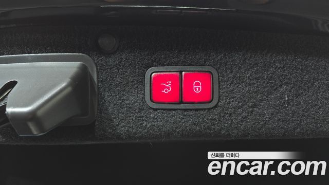 Mercedes-Benz S-Class 2018 — photo 16