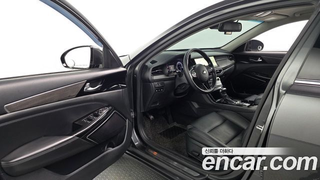 Kia K7 2021 — photo 10