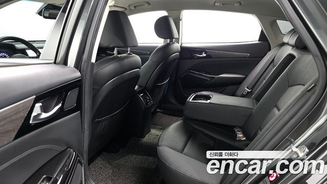 Kia K7 2021 — photo 11