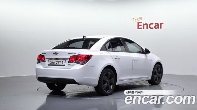 Chevrolet Korea Cruze 2011 — photo 2